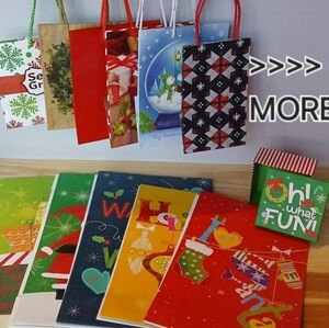 21+ Piece Christmas Present Wrapping Bundle! Holiday Gift Bags, Boxes, Ribbon ++